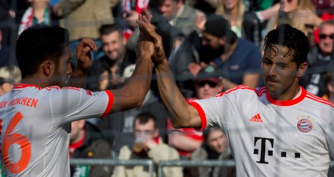 Claudio Pizarro celebrates during another Bayern rout