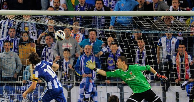 Joan Verdu scores Espanyol's second goal