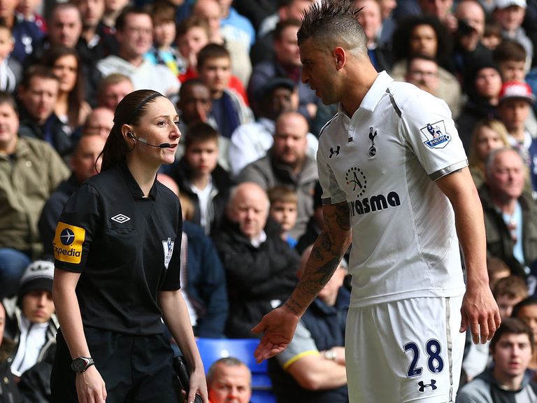 Kyle Walker: Withdraws due to injury