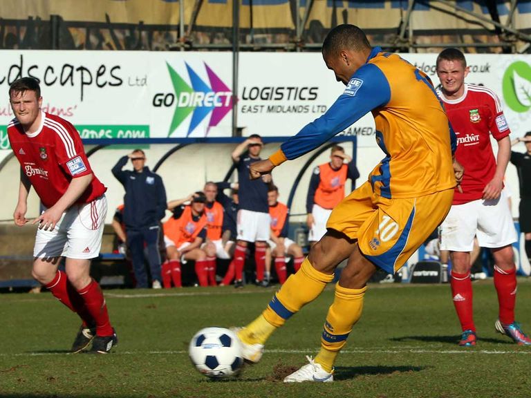 Matt Green: Mansfield striker nets winning penalty against Wrexham
