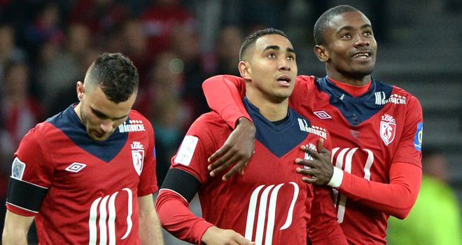 Dimitri Payet celebrates his goal