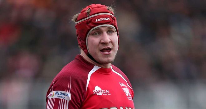 Michael Hills: Spent the last four seasons with London Welsh