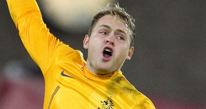 Jeroen Zoet: Newcastle keen on Holland Under-21 international