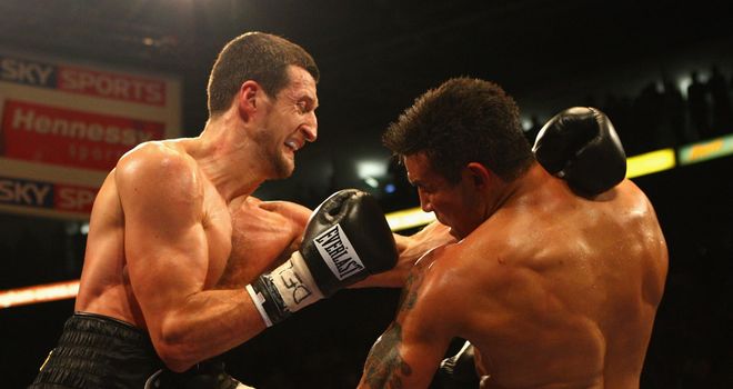 Robin Reid: Expects his old foe Carl Froch to produce a dominant win