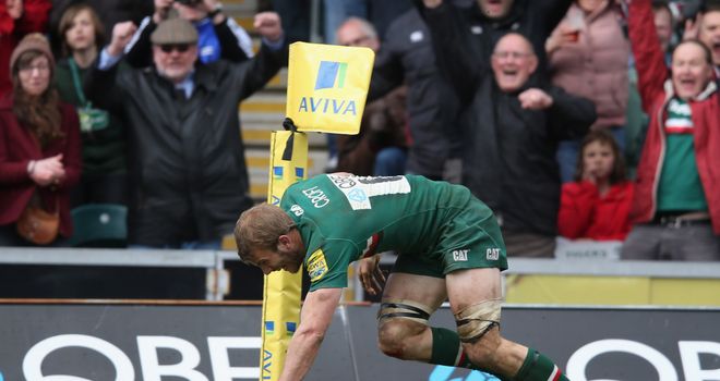 Tom Croft touches down for Leicester against Harlequins