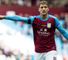 Aston Villa captain Stiliyan Petrov has announced he is quitting football to set up a charity for leukaemia sufferers.