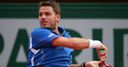Wawrinka books last eight spot