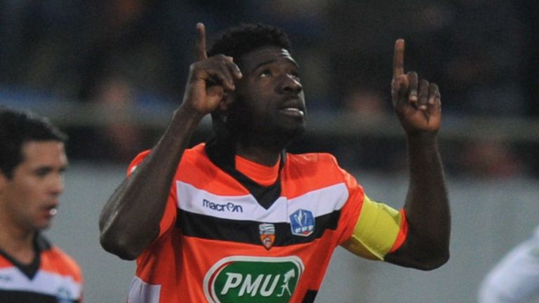 Ecuele Manga: The Lorient defender wants to play in England in the next season