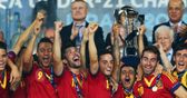 Steve McClaren believes England should follow Spain's approach