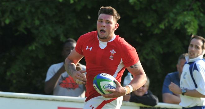 Wales Under-20 forward Ieuan Jones joins Cardiff Blues