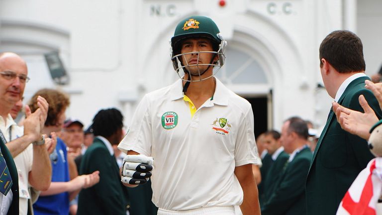 Ashton Agar came out to bat with his score on one...