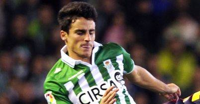 Alejandro Pozuelo: Real Betis midfielder has joined Swansea on a three-year deal