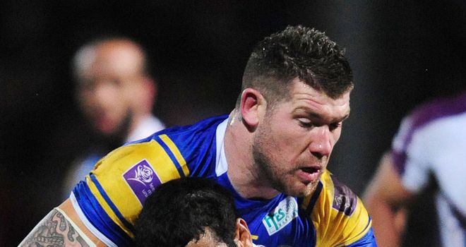 Brett Delaney: injured his ribs