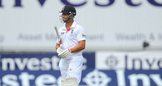 Jonathan Trott: Looked fluent before falling for 49