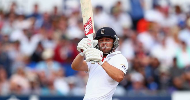 Jonathan Trott: Averaged under 30 in most recent Ashes series