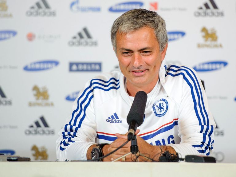 Mourinho: Could still keep up the pursuit of Rooney
