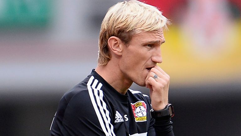 Sami Hyypia: Wants David Moyes to be given time