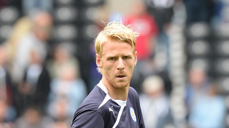 Zak Whitbread: Loaned to Derby by Leicester