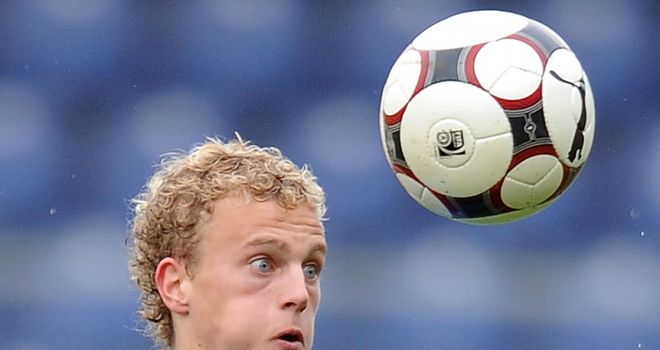 Christoph Hemlein: Hat-trick for NEC