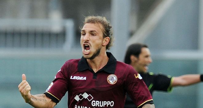 Paulinho celebrates his goal for Livorno