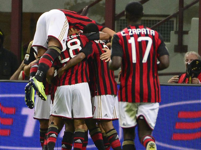 Milan celebrate against Sampdoria