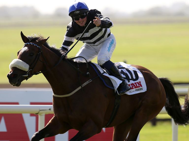 Voleuse De Coeurs: Made Moroney switch