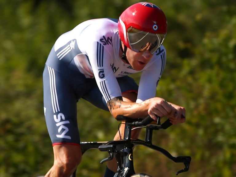 Wiggins: Keeping up the training programme