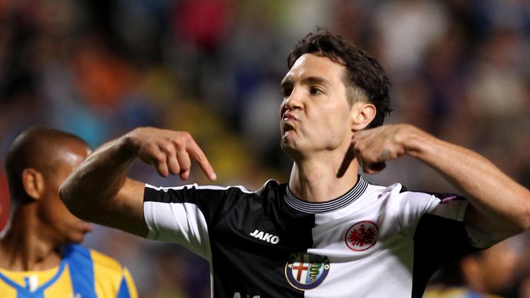 Srdjan Lakic: Celebrates his goal for Eintracht Frankfurt