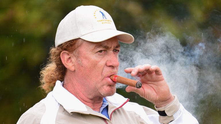 Miguel Angel: Continental Europe smoking after first day