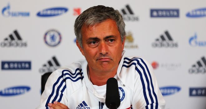 Jose Mourinho wants Chelsea to take all three points when they visit Norwich on Sunday.