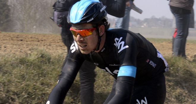 Luke Rowe believes Chris Froome can overcome the cobbles in next year's Tour de France