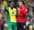 Leroy Fer explains himself to Cardiff's Jordon Mutch