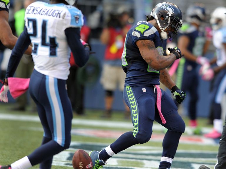 Marshawn Lynch celebrates a touchdown