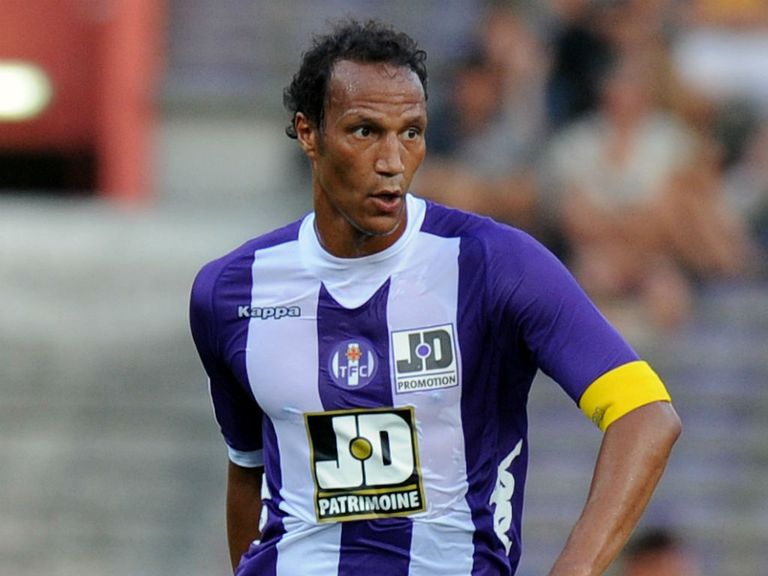 Jonathan Zebina: Through to the next round with Toulouse