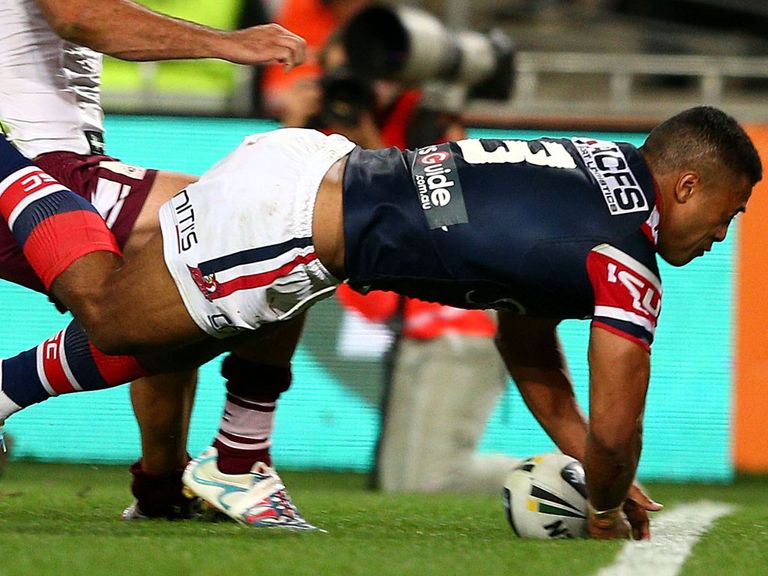 Michael Jennings crosses for his crucial try