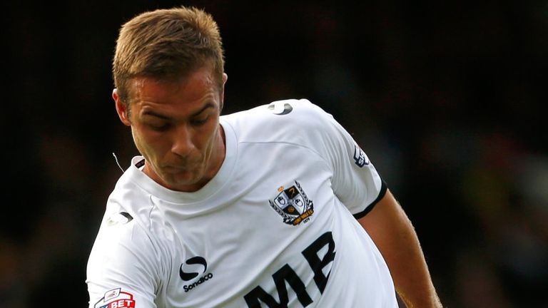 Tom Pope: Assisted Dodds' opener