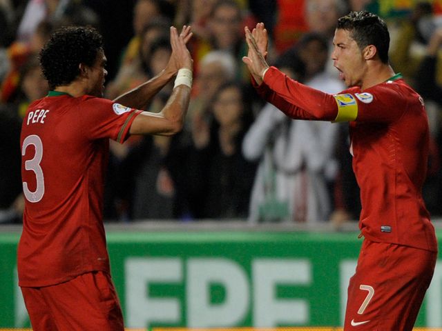 Cristiano Ronaldo celebrates his goal with Pepe