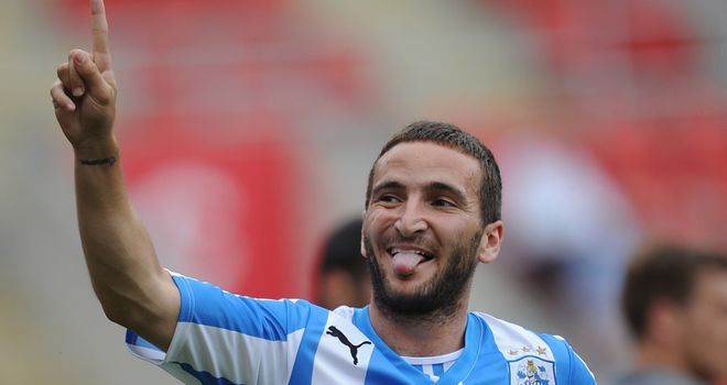 Martin Paterson: Late equaliser for Huddersfield