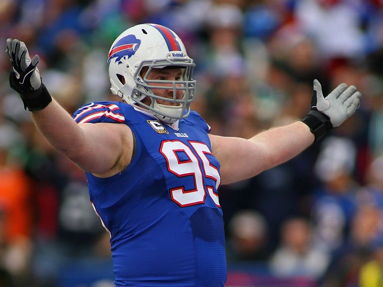 Kyle Williams helped his side claim a 37-14 victory
