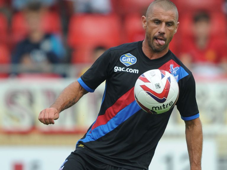Kevin Phillips: Leaves Crystal Palace