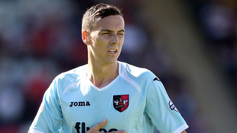 Alan Gow: Rovers loan move