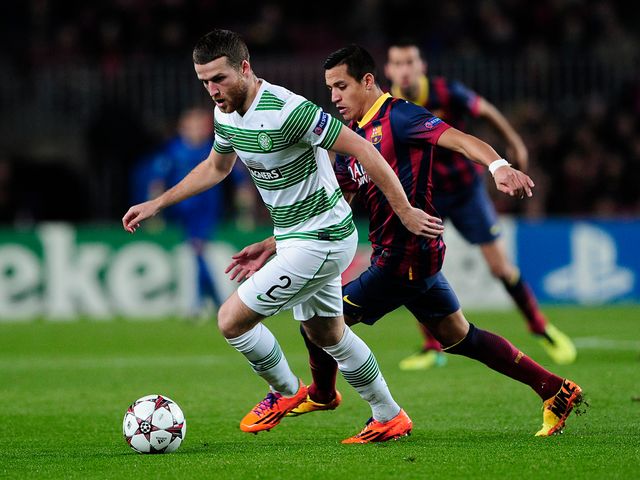 Adam Matthews keeps away from Alexis Sanchez
