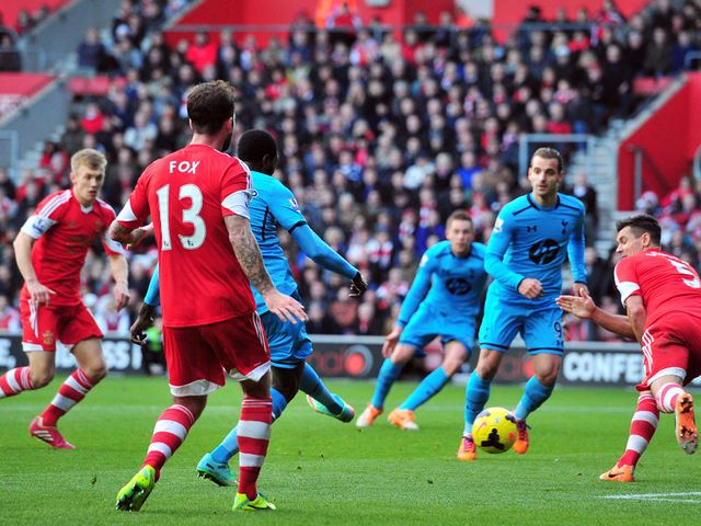 Adebayor scores his second goal to give Spurs victory