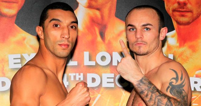 Kevin Mitchell (r) is targeting a world title shot next year