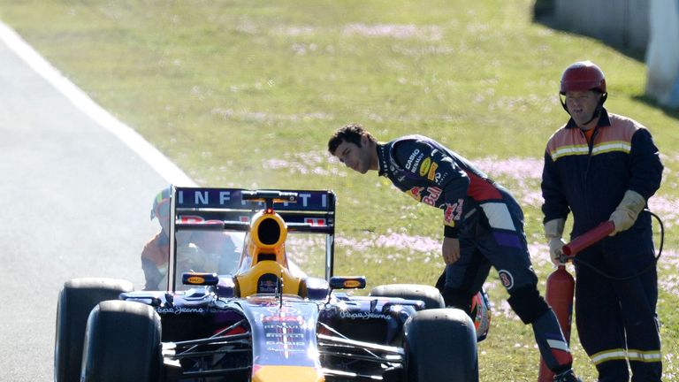 Daniel Ricciardo: Just ten laps in two days at Jerez