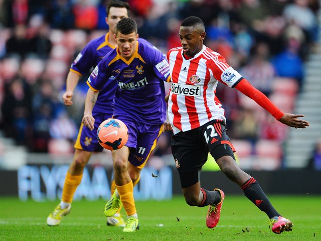 Marvin Johnson and El-Hajdi Ba tangle