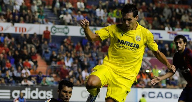 Perbet fired Villarreal to glory with his early goal