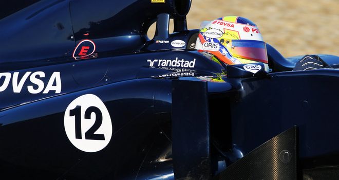 Williams look set to run with interim livery at Jerez