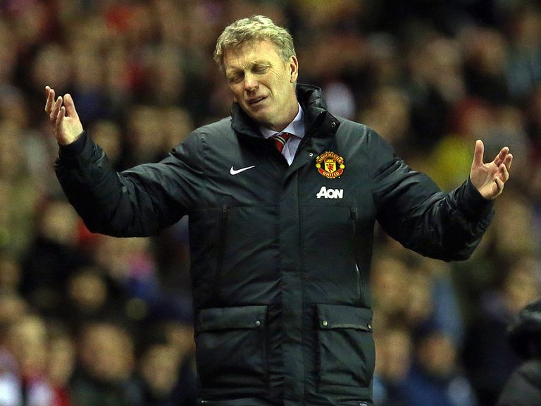 Moyes: Another blast for the referee