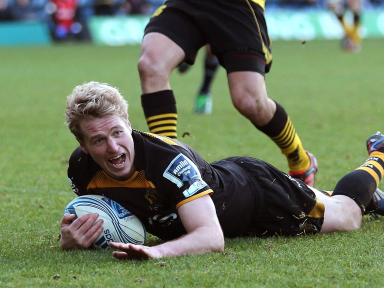 Joe Carlisle grabs one of the flurry of tries for Wasps